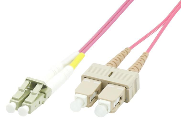 LC/UPC-SC/UPC 4m OM4 Fibre
