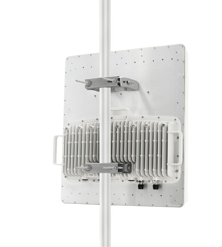 Cambium-Networks C030045A111A 3 GHz PMP 450m Integrated Acce 