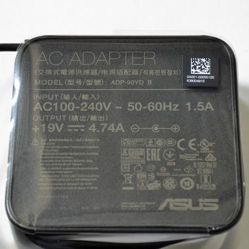 Asus 0A001-00055100 AC ADAPTER 90W 19V 