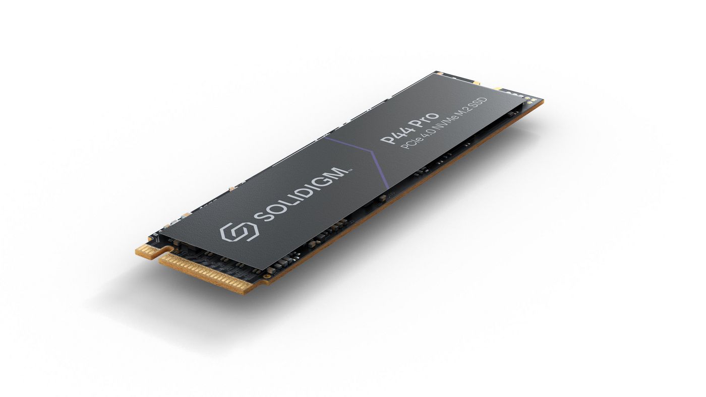 Solidigm P44 Pro M.2 2000 GB PCI Express 4.0 3D NAND NVMe (2TB Solidigm P44 Pro Series M.2 PCIe 4.0 SSD)