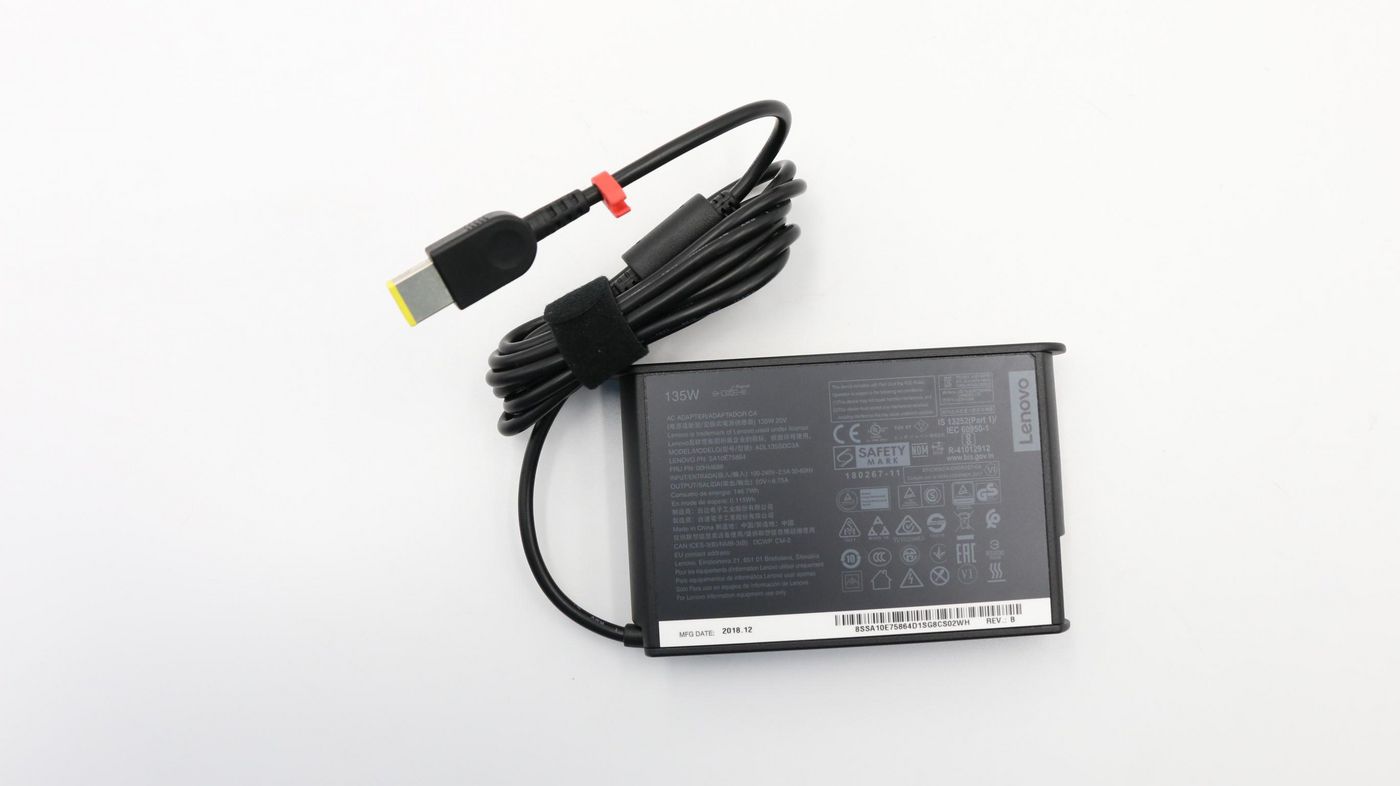 LENOVO AC Adapter Slim 135W 20VDC 3P (FRU00HM686)