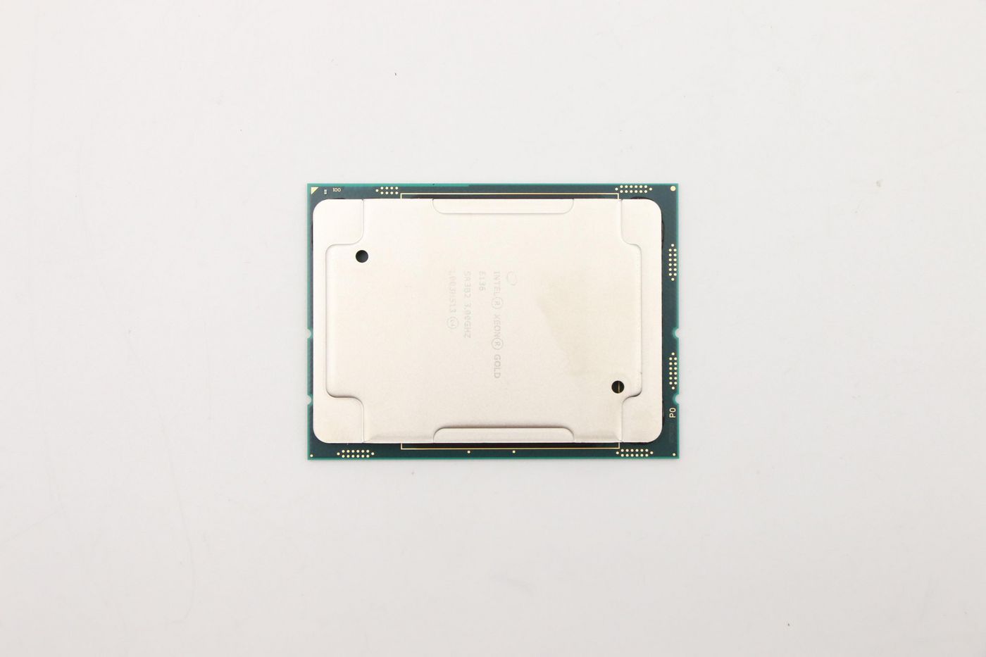 Intel Xeon GOLD 6136 - 01AG157