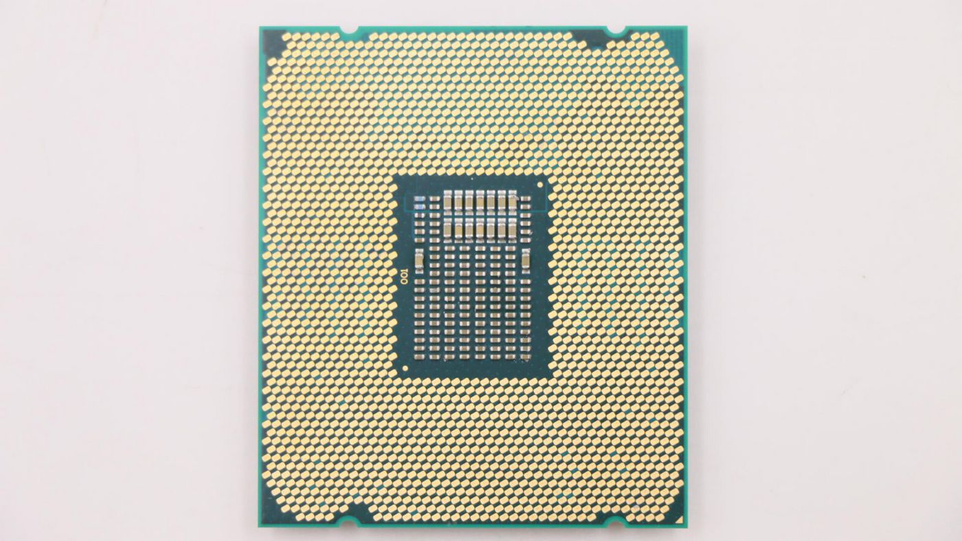 Intel Xeon 6 Cores 3 6GHz 8 25 - 01AG204