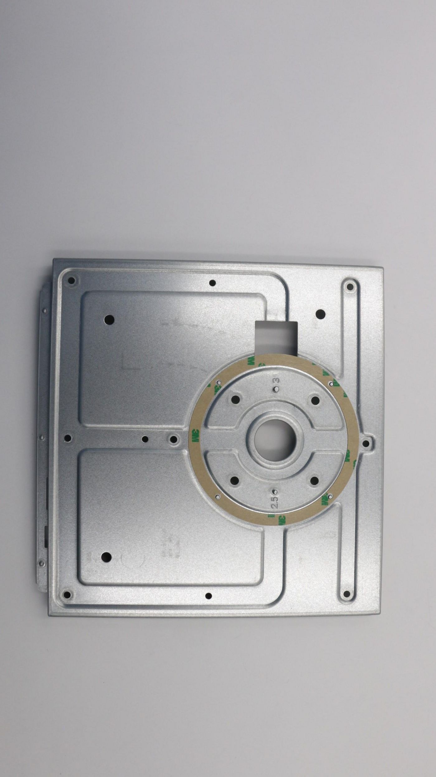 HUB500 M TOP-COVER ASM - 02CW018