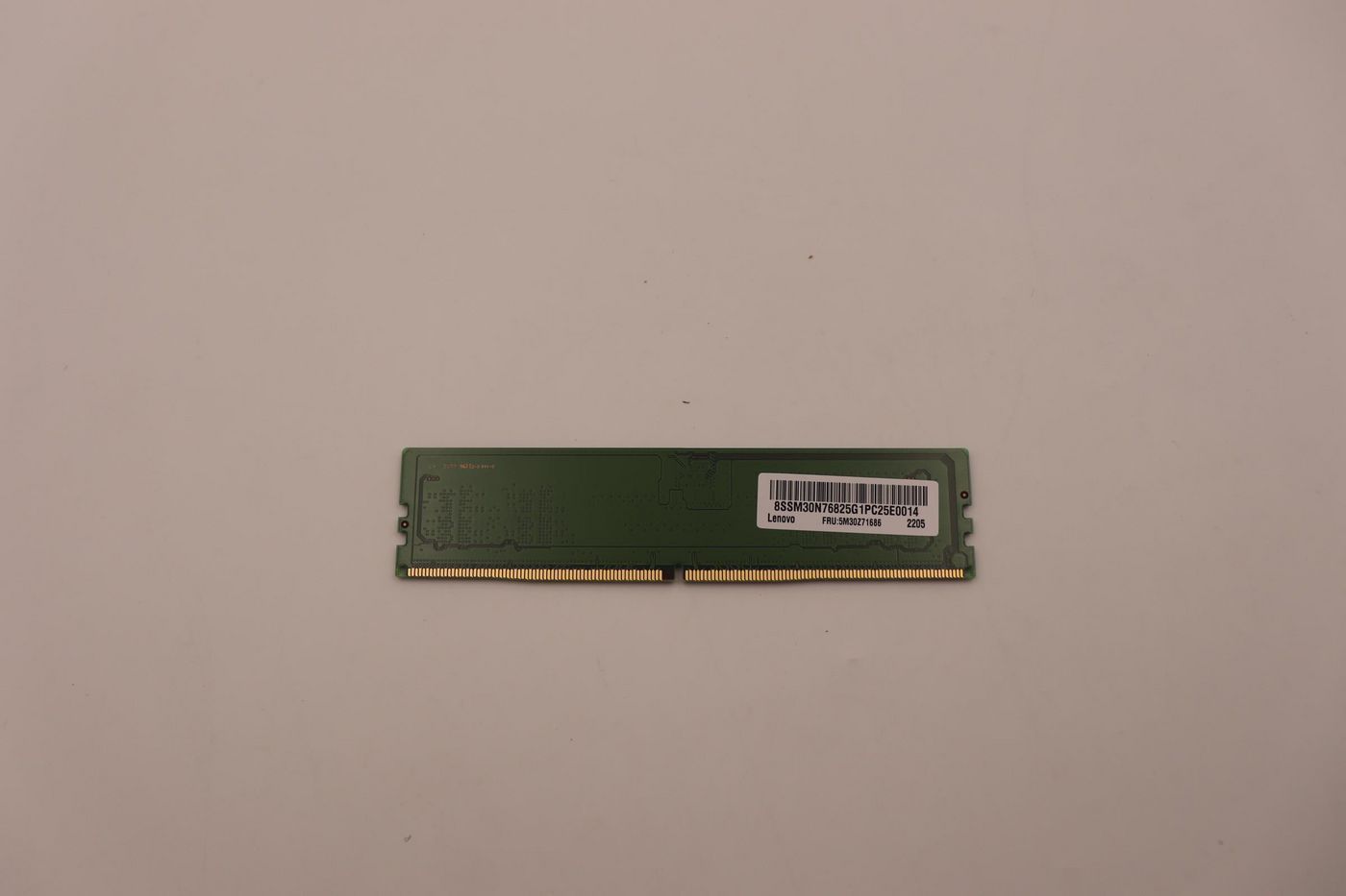 8GB DDR5 UDIMM memory module,