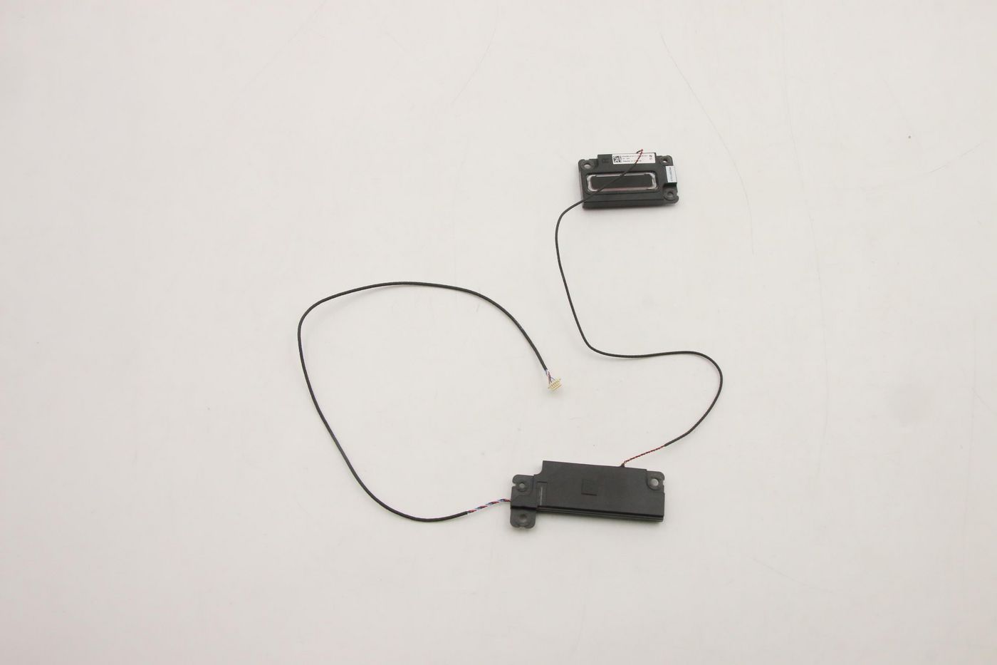 Woofer speaker assembly for