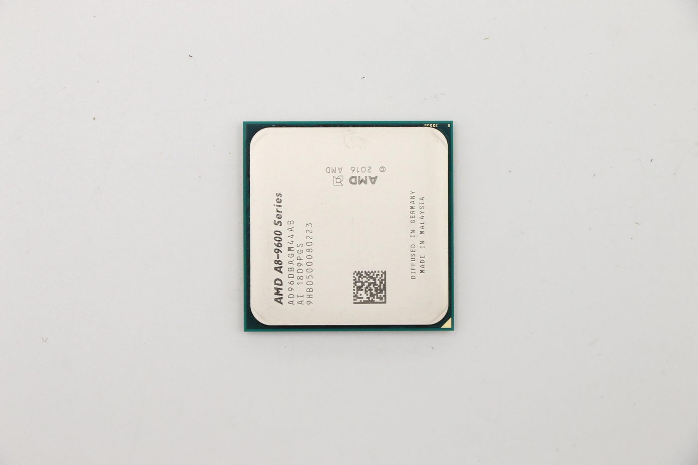 AMD PRO A8-9600 processor, 4 - 01AG075