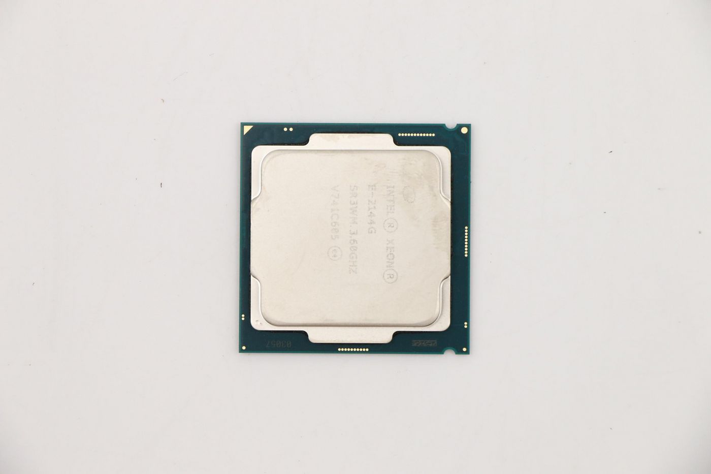 Intel Xeon E-2144G3 4GHz 71W