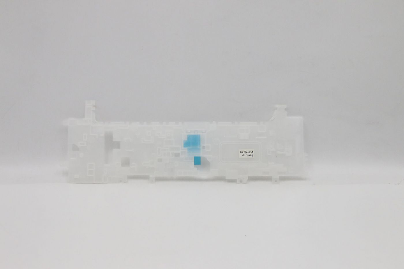 Keyboard spacer ASM - 01HW961