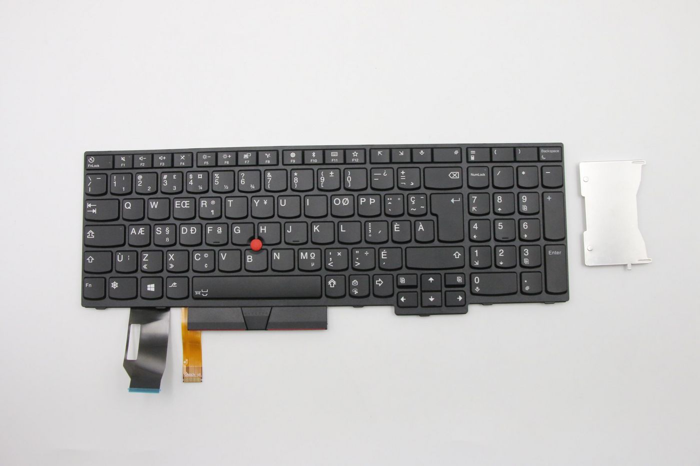 Keyboard with numeric keypad - 01YP681