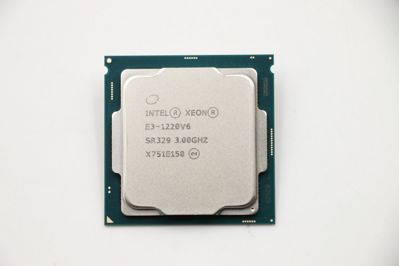 SP Xeon E3-1220 v6 3.0GHz 72W - 00PH852-RFB