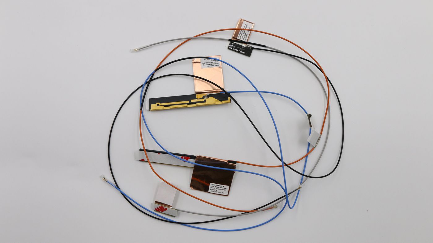 WLAN WWAN antenna kit for