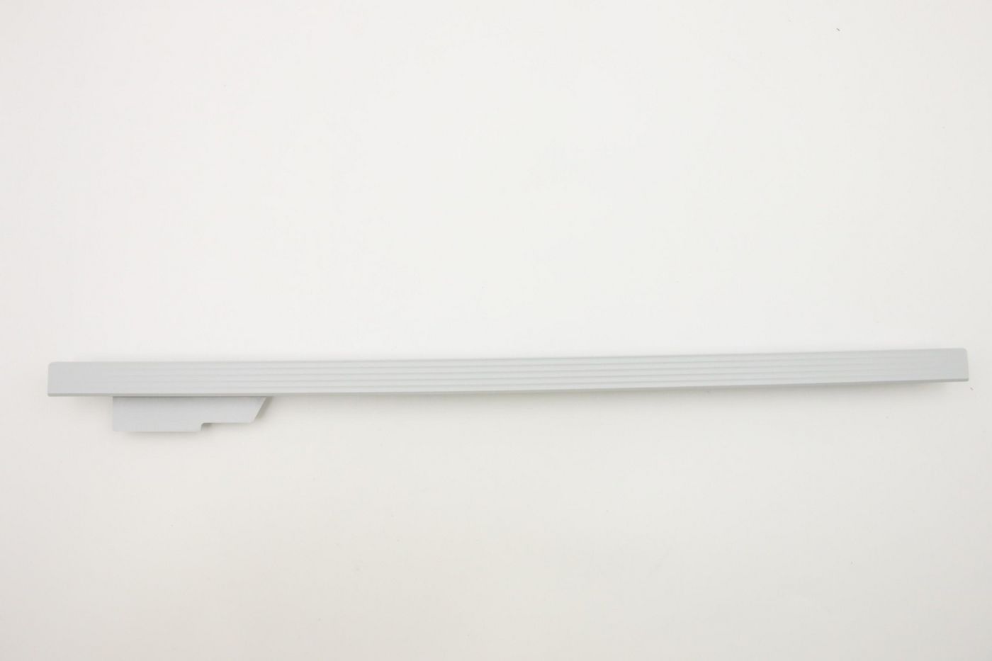 21FRONT-BEZEL-W - 02CW562