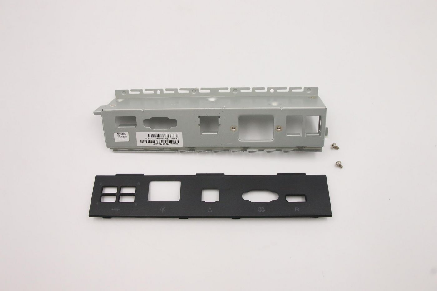 ASSYREARIOBracketTOPEKAWithCom - 03T9666