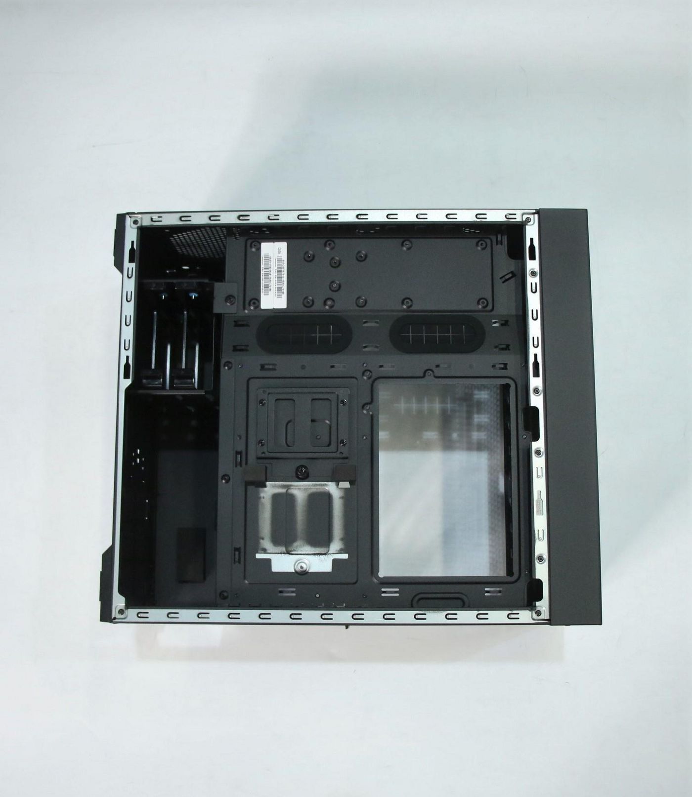 Lenovo Main-chassis Assy Blk T750 GP