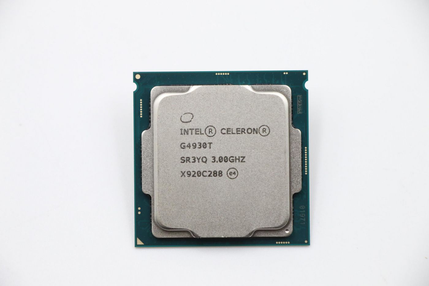 Lenovo 5SA0U56029 W125671862 FRU Intel Celeron G4930T 