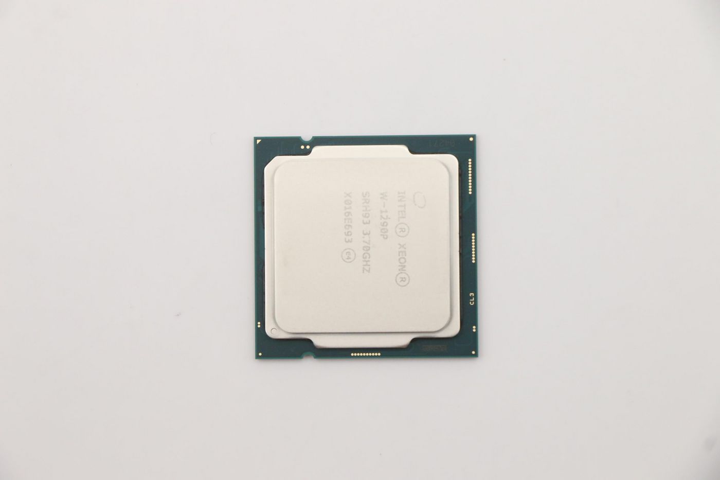 Lenovo 5SA0U56189 W125789932 FRU Intel Xeon W-1290P 