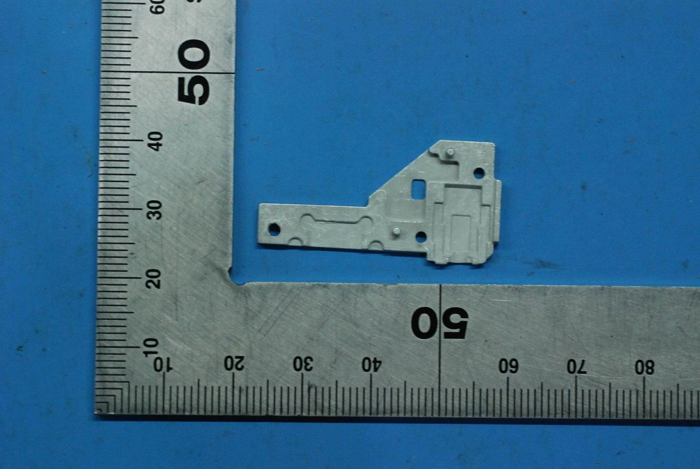 YD-50220100046LE P100F AL 