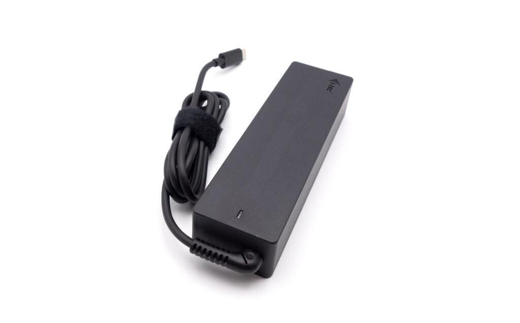 CHARGER-C100W W128596804 i-tec Universal Charger USB-C 