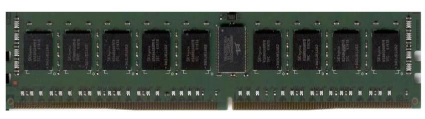 Dataram DVM24R2T88G W128599913 8GB DDR4-2400 memory module 1 