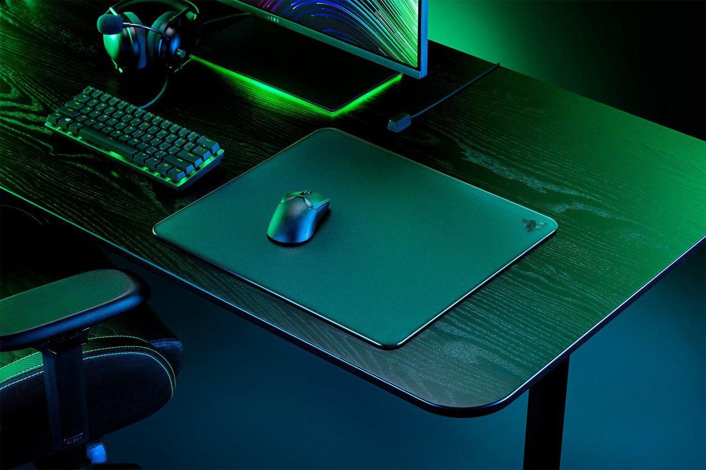 RAZER ATLAS TEMPERED GLASS...