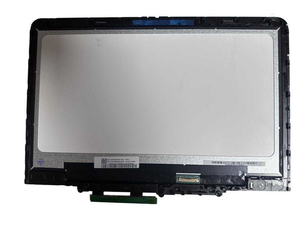 11,6" LCD HD Touch Screen