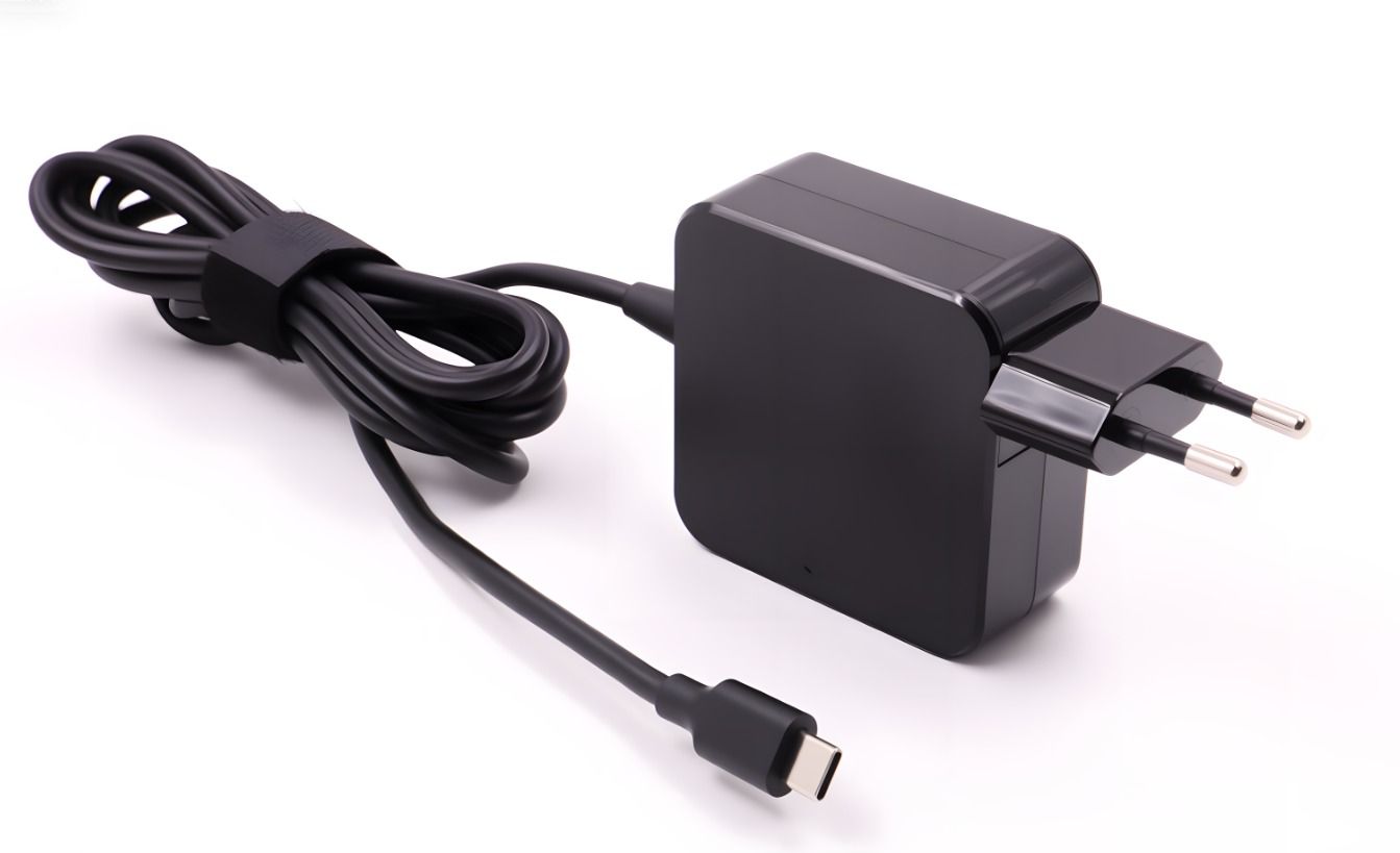 USB-C Power Adapter