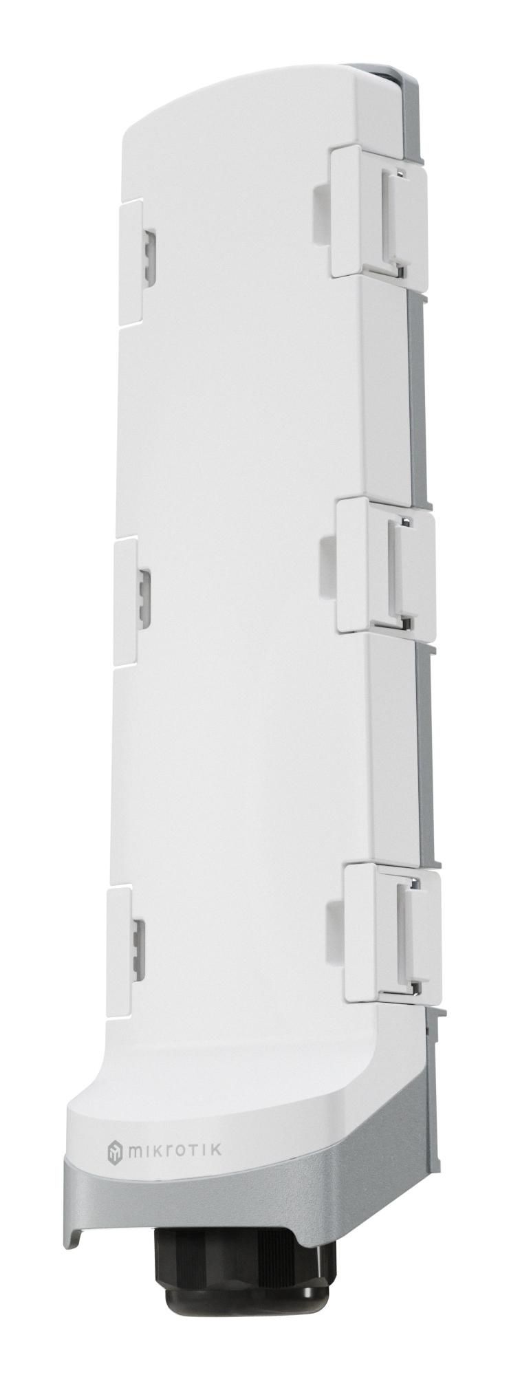 Gigabit Ethernet 57 V - CSS606-1G-2GI-3S+OUT