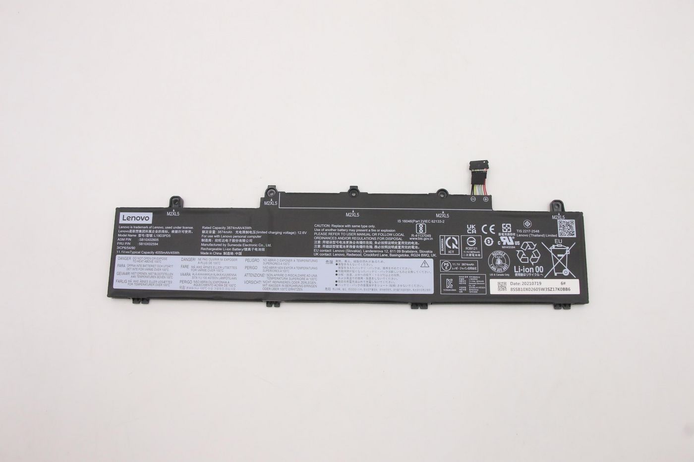 11.1V 3-cell rechargeable - 5B10X02594