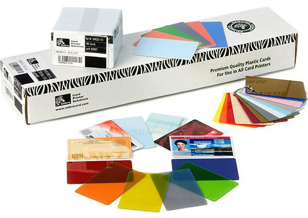 Zebra 104523-210 PVC, White Cards, 500 cards 