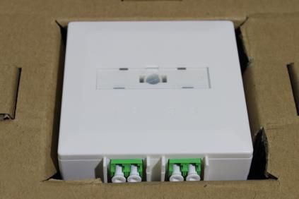 Wall Outlet Kit (FTTH) with