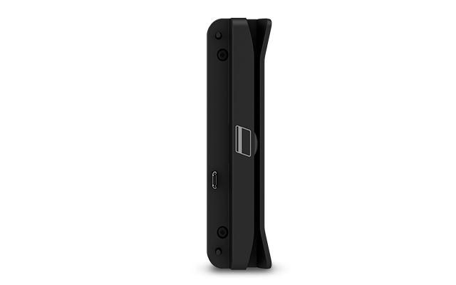 Magnetic stripe reader