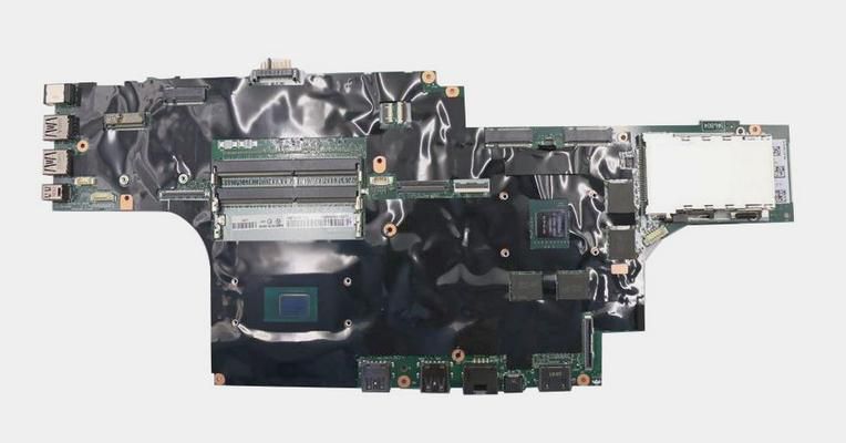 Planar NOK i7-7820 M1 4G AMT