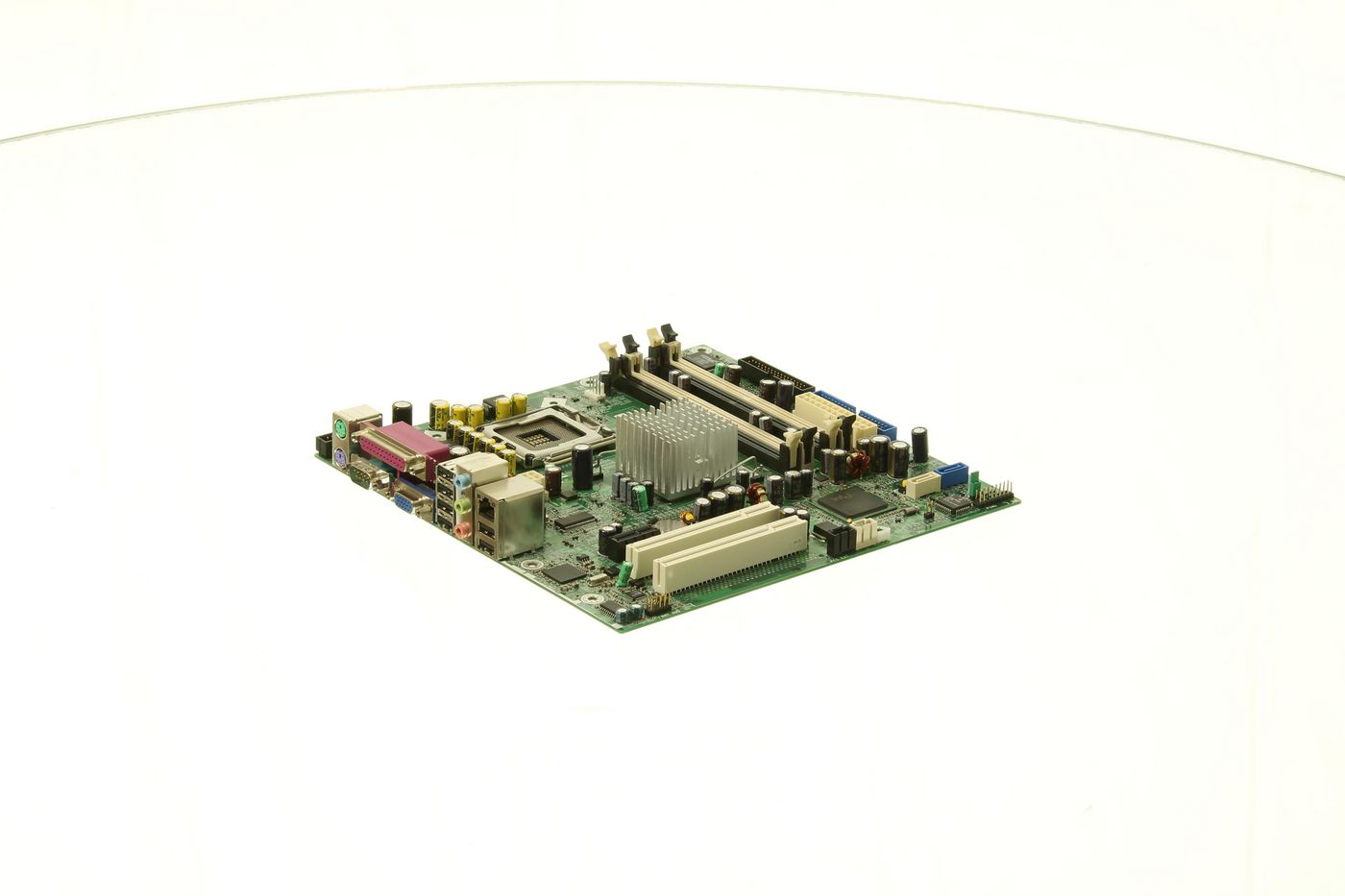 Hewlett-Packard-Enterprise 376570-001-RFB System Board DC5100 Microtower 