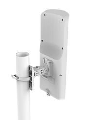 MikroTik mANTBox 2 12s, 2.4GHz 120 degree 12dBi dual polarization sector Integrated antenna with 600Mhz CPU, 64MB RAM, Gigabit Ethernet, PSU and PoE - W125190782