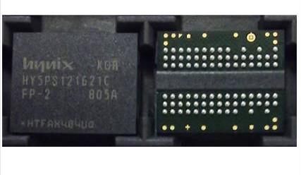 Hynix 128M(4Mx32) GDDR SDRAM - W124390044