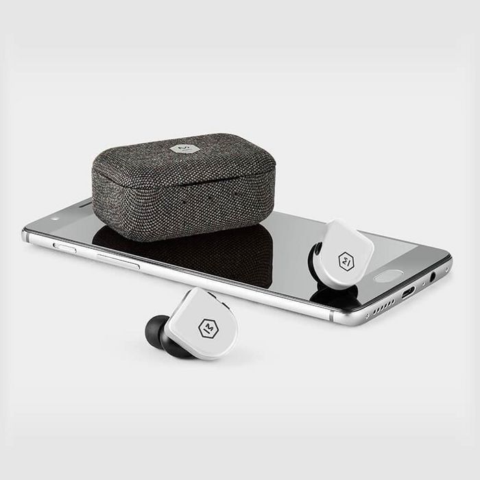 Master & Dynamic Bluetooth, 10mm, Beryllium, Case, 7.4g, Stone grey - W125265324