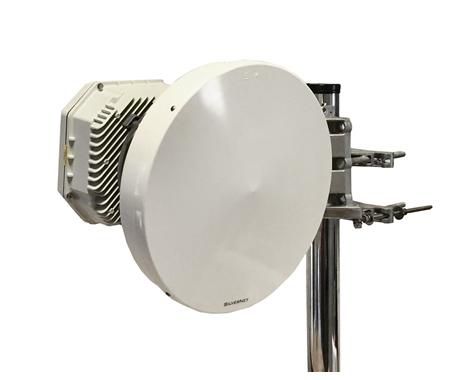 Silvernet 24 GHz, 500 Mbps 60 cm Dish full duplex capacity link, up to 10 km - W124574832