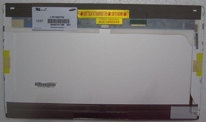 CoreParts 15,6" LCD HD Glossy, 1366x768, Original Panel, 40pins Bottom Left Connector, w/o Brackets - W124364531