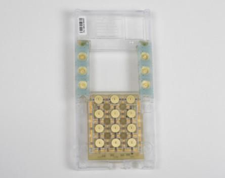 2N Plastic front cover for 6 button version with keypad - W124738900