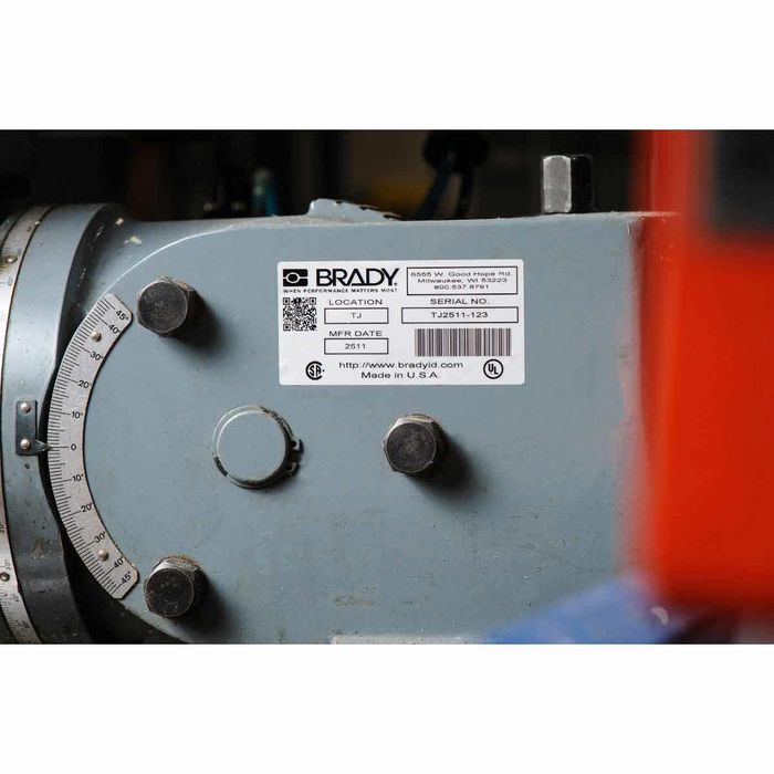 Brady B33 Metallized Glossy Polyester with 2 mil Adhesive Labels, 1500 Labels, Gloss, Silver - W126063938