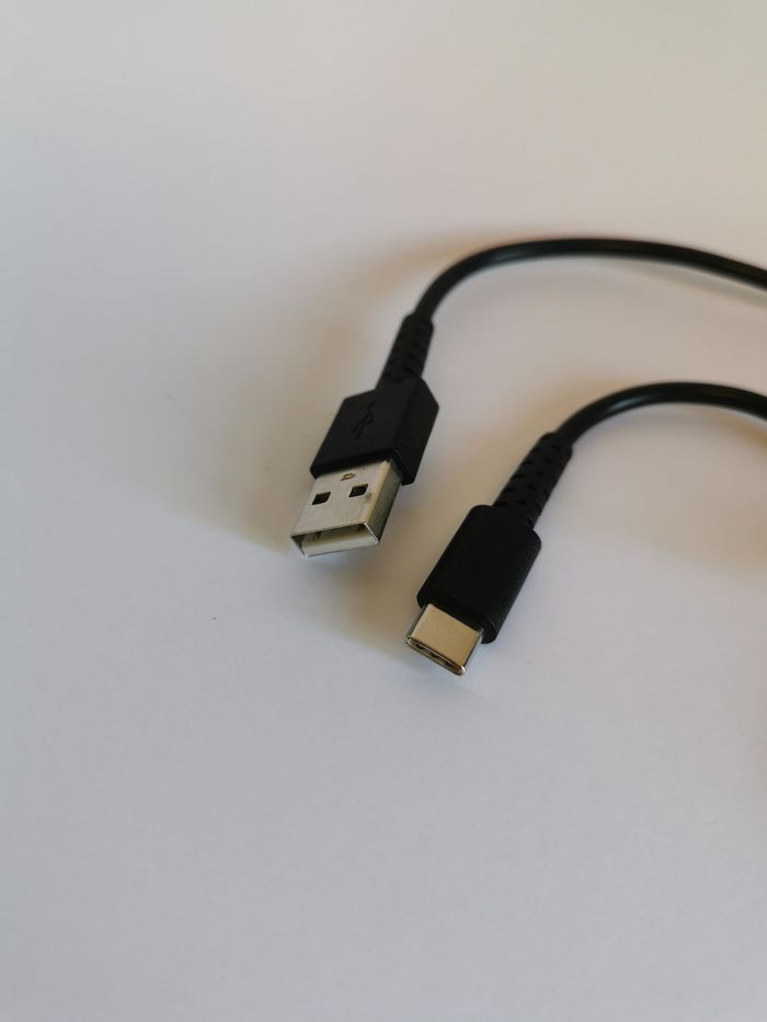CMATE USB-C to USB-A Charge&sync Cable 1m - W124889306