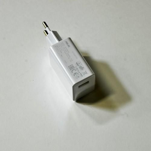 Asus Asus ADAPTER 18W 5V/9V 2PIN (WHITE) USB EU TYPE - W124696372