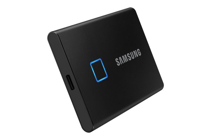 Samsung Portable SSD T7 Touch USB 3.2, NVMe, 2TB - W126825321