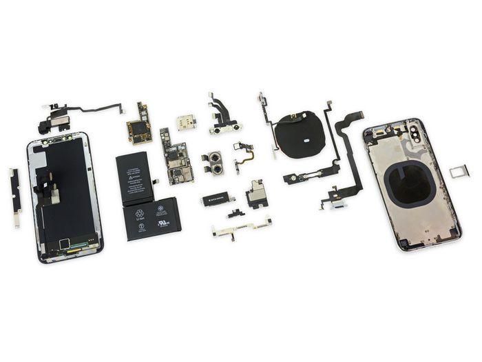CoreParts iPhone iPhone XS Max Charging Port - Black OEM used - W126888781