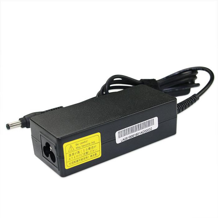 CoreParts Power Adapter for Toshiba 65W 19V 3.42A Plug:5.5*2.5 Straight connector, Including EU Power Cord - W127081572