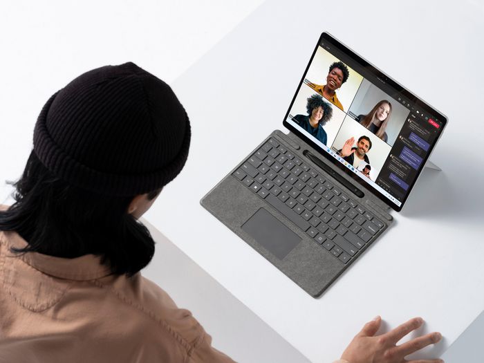 Microsoft Surface Pro 8 256 Gb 33 Cm (13") Intel® Core™ I7 16 Gb Wi-Fi 6 (802.11Ax) Windows 11 Pro Platinum - W128309295