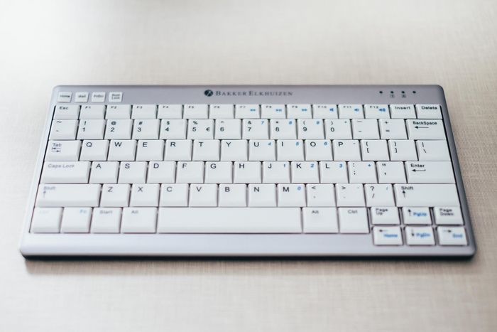 BakkerElkhuizen Ultraboard 950 Keyboard Usb Azerty French Silver, White - W128442048