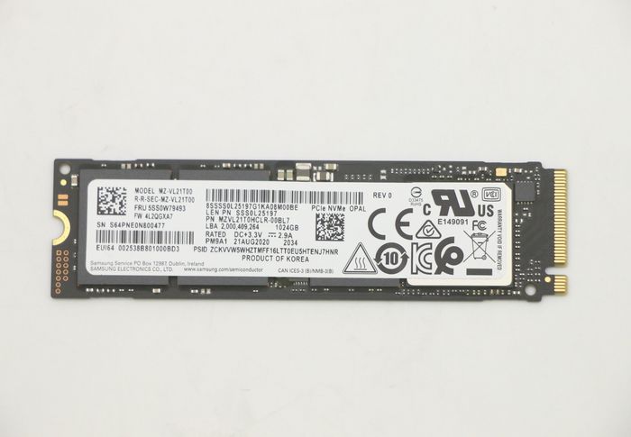 Lenovo SSD M.2 2280 PCIe NVMe 1TB OPAL 2.0 FRU SSD M.2 2280 - W125926678