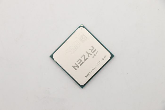 Lenovo AMD Ryzen 3 PRO 4200G 3.8GHz/4C/4M/65W - W125889601